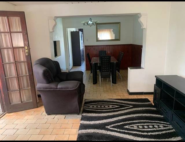 3 BEDROOM HOUSE FOR SALE IN WESTRIDGE